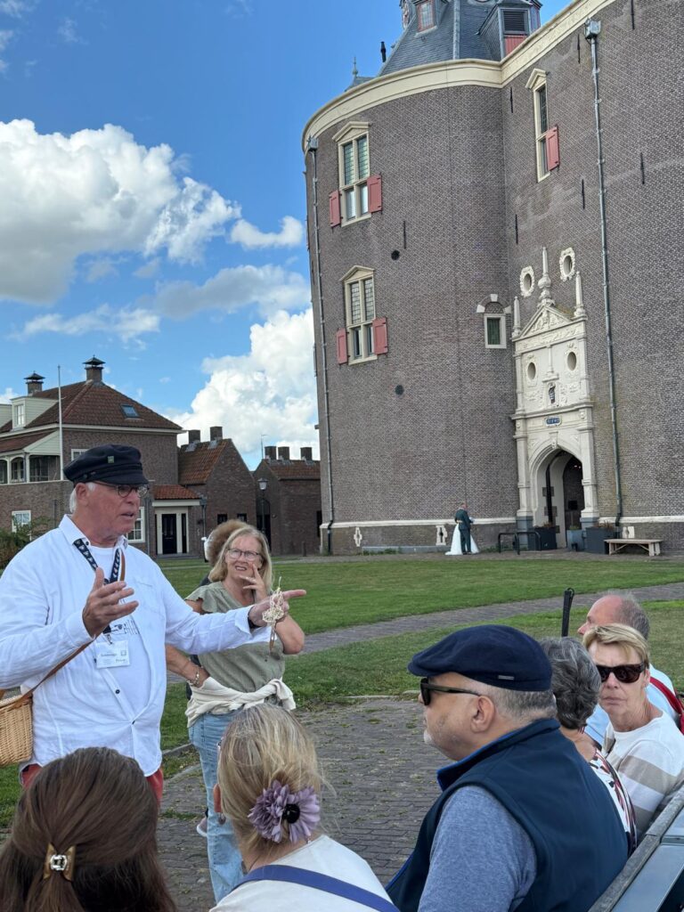 Gids Peter stadswandeling blinden